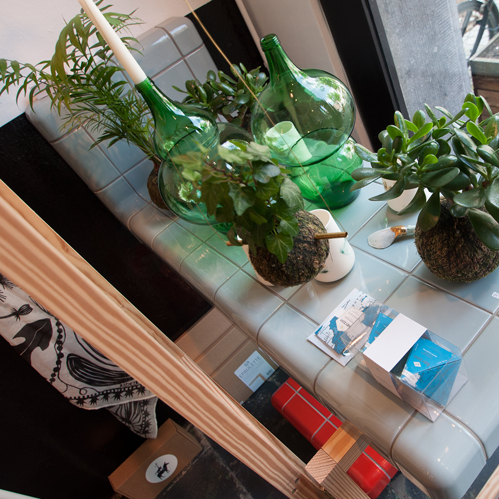 3d tiles, threedimensional corners and integrated functions